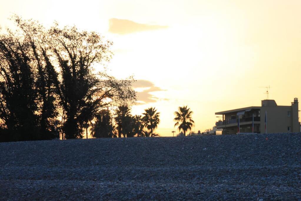 Appart Dans Maison 2 Km De La Plage ヴィルヌーヴ・ルベ エクステリア 写真